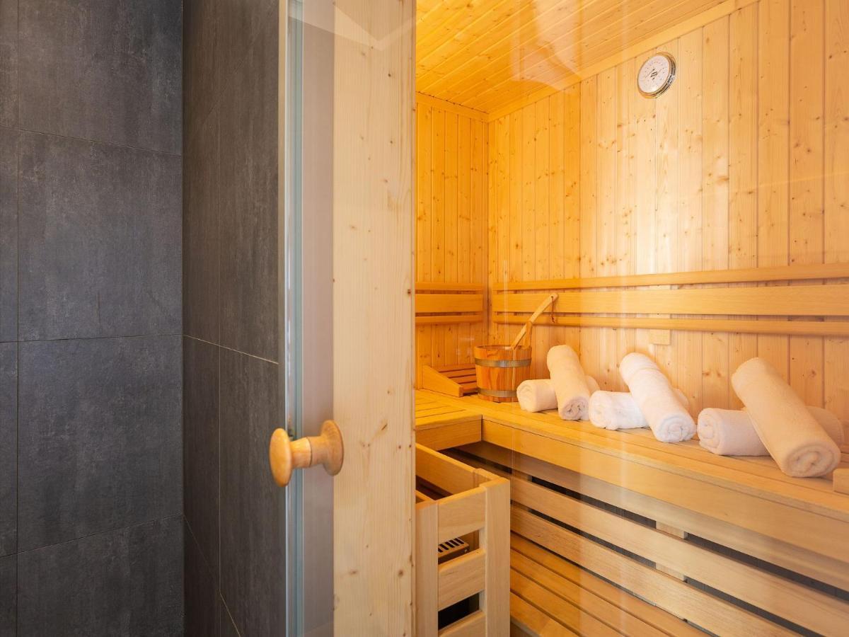 Reetland Am Meer - Premium Reetdachvilla Mit 2 Schlafzimmern, Sauna Und Kamin E04 Дранске Экстерьер фото